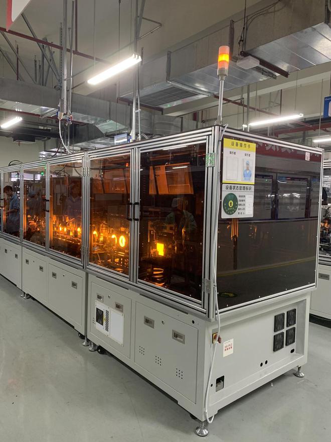长虹人工智能大模型把控产品质量关5G+AI精密器件视觉检测让质量更精准(图3)