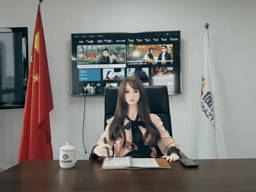 润钇“硅爱智能”AI情感陪伴仿真机器人借助“筋斗云”创造AI情感的“黑神话”(图10)