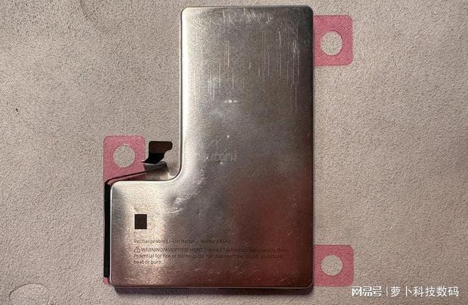 九游娱乐文化：2024年苹果新旗舰！iPhone16系列或成“首款”AI手机(图4)