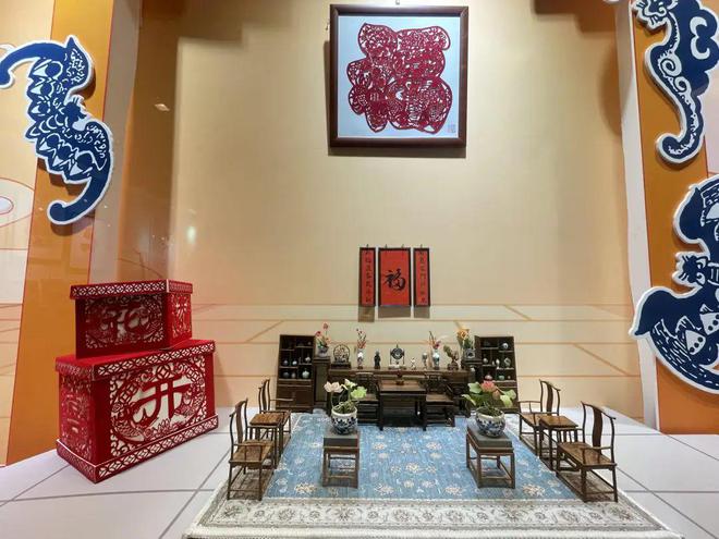 九游娱乐文化：从剪纸到顾绣这场展览让你读懂“五福”文化的千年传承(图3)