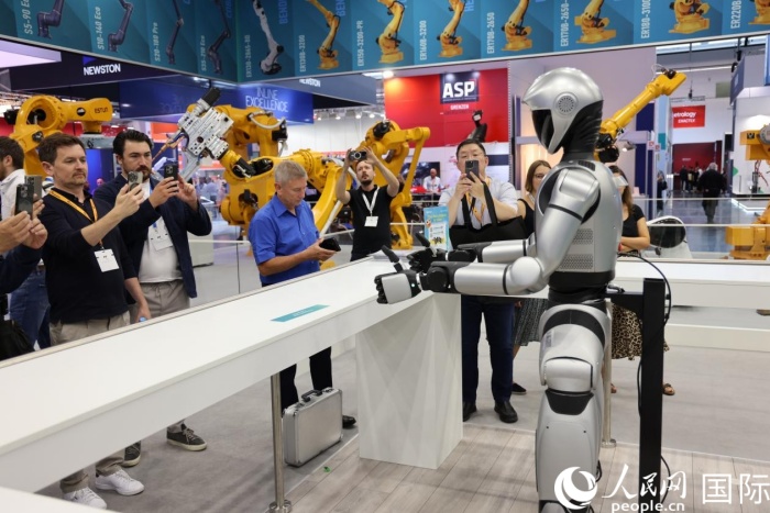 中国智造闪耀国际机器人展(图1)