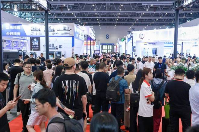 产业链协同创新破解行业痛点“2025上海人形机器人展”(图1)