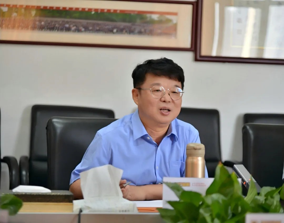 九游娱乐：济南市劳动人事争议仲裁院张艳利副院长一行莅临世纪金榜指导工作(图3)
