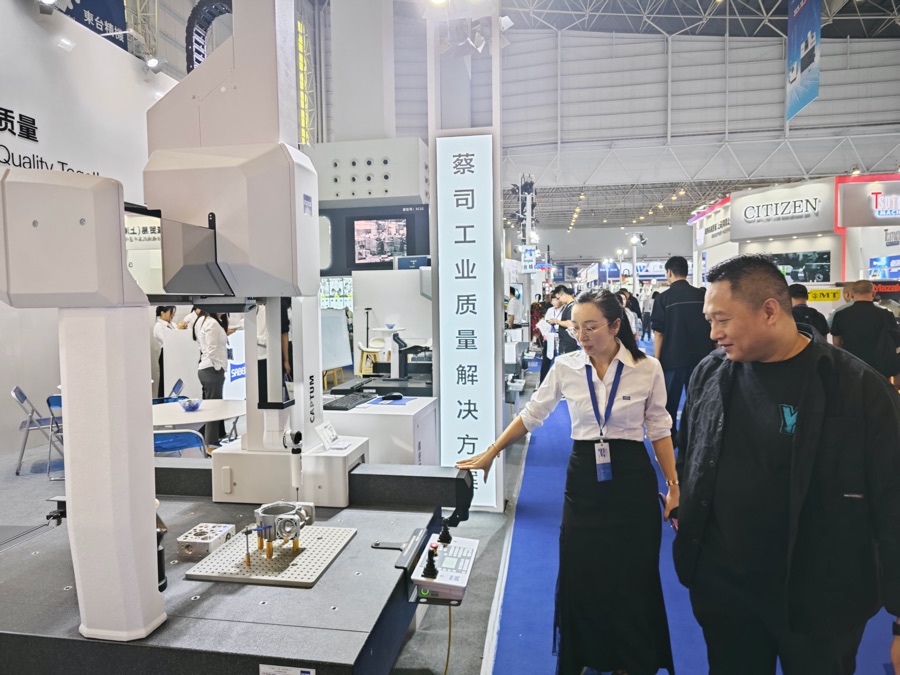 直击2025广智会：机器人产业从“单品竞争”转向“生态博弈”(图2)