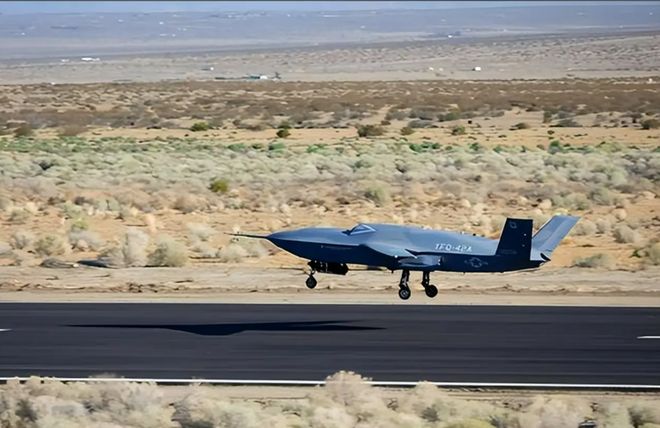 技术派｜美最新无人战斗机试飞空战新时代正在加速到来(图2)