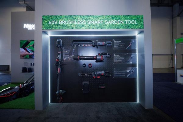 九游娱乐文化：从割草机到智能工具MOVA在CES展示智能庭院全景(图5)