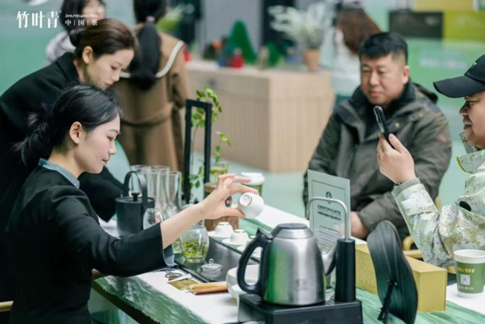 从手工“制茶”到数据“智茶”：竹叶青展现AI时代品质新解法(图4)