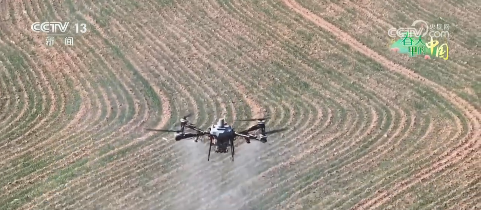 水肥机器人、AI+无人机农机新装备成为春管“主力军”夯实夏粮丰收基础(图3)