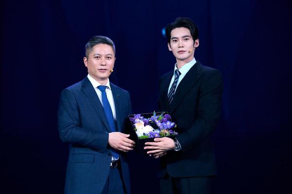 全域AI油电同权！奇瑞汽车新燃油之夜暨全新一代瑞虎9正式发布(图2)